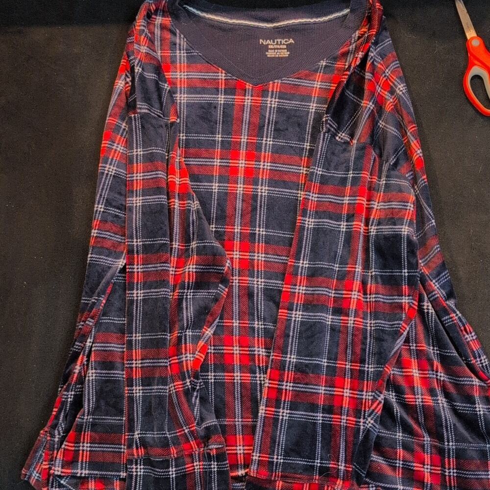 Nautica Women's XXL Navy Red Plaid Fleece V-Neck Long Sleeve Sleep Shirt